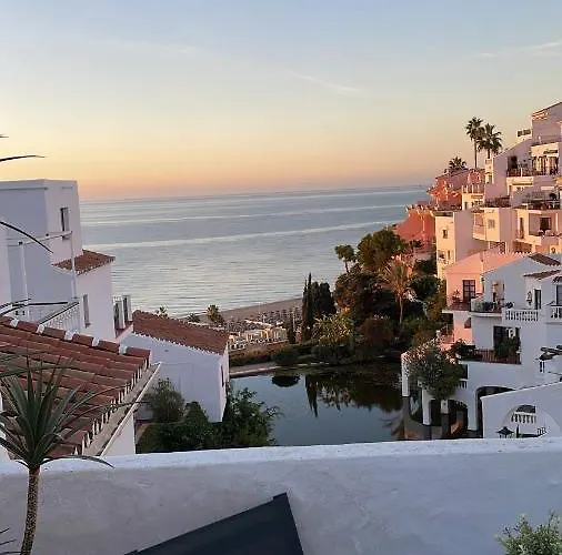 Capistrano Playa نيرخا